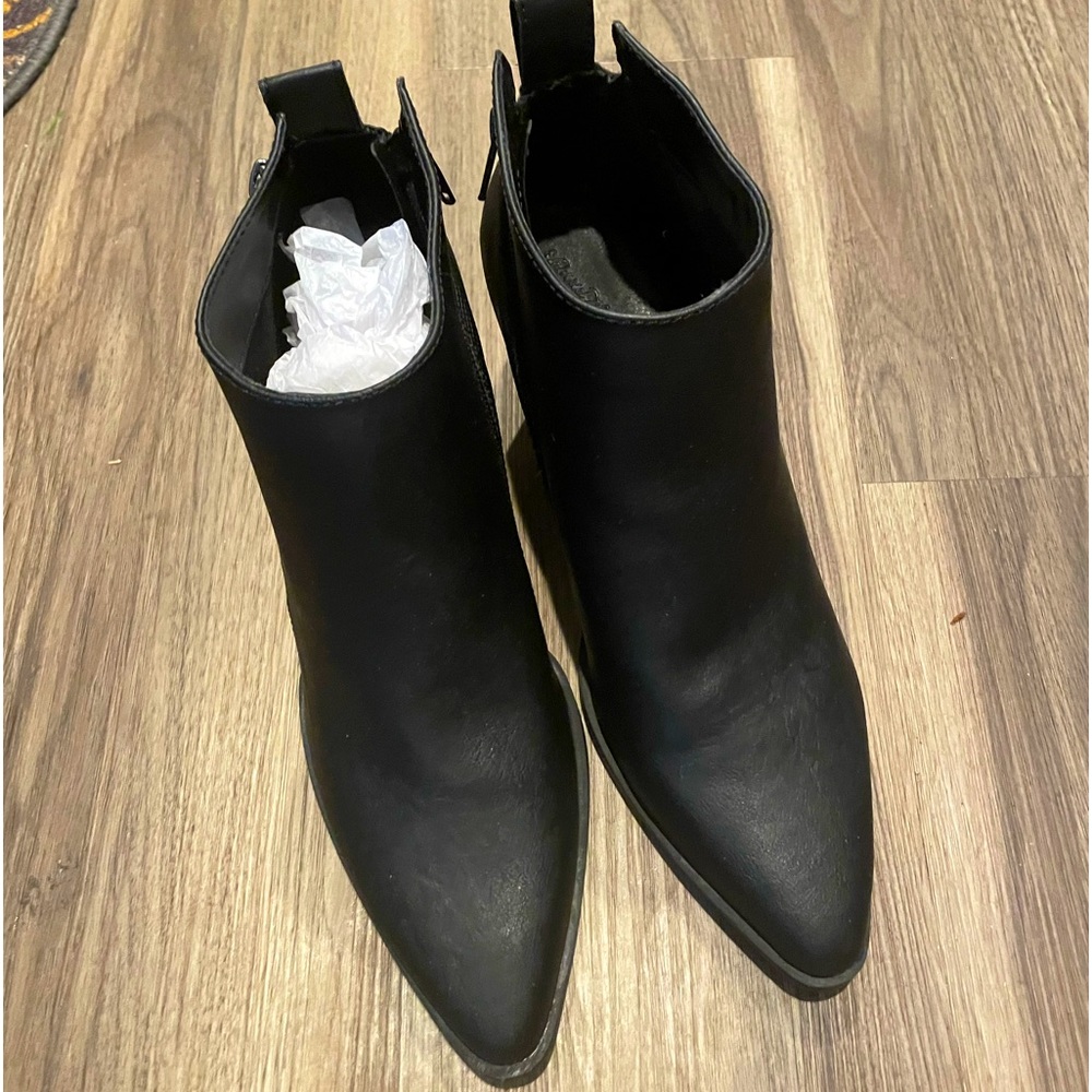 Universal Thread Black Pointed Toe Bootie - image 1